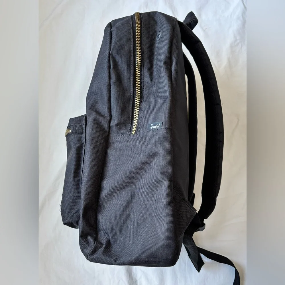Herschel Supply Company Black Settlement Canvas Laptop Padded Backpack